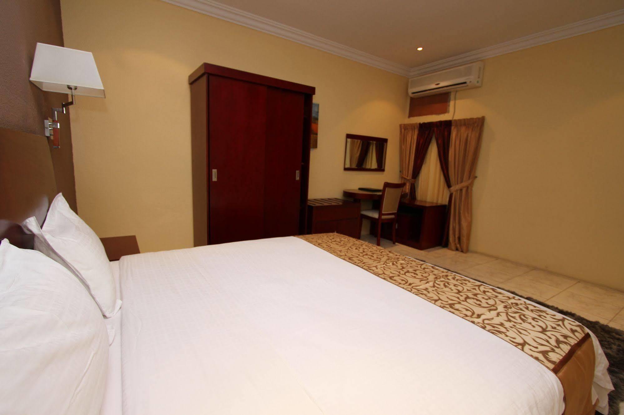 Raoum Inn Khafji Southern Exteriör bild